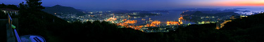 弓張岳展望台からのパノラマ夜景写真（日没直後）